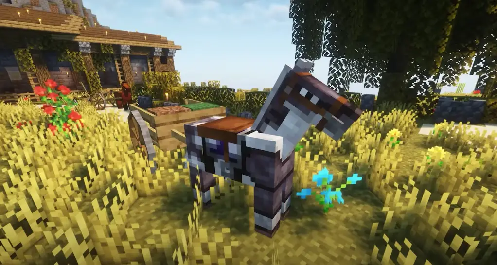 Запряженная лошадь в броне из мода Simple Netherite Horse Armor